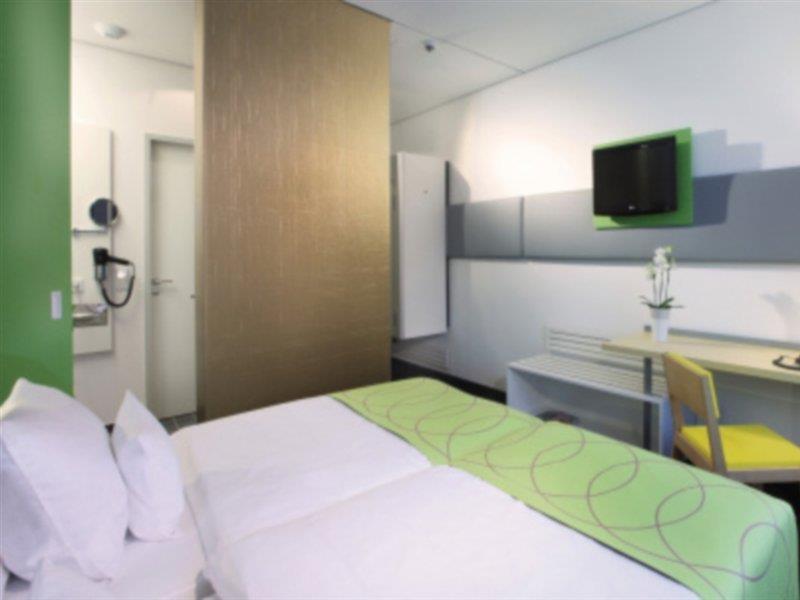 Hotel Lindner Frankfurt Sportpark, Part Of Jdv By Hyatt 3*